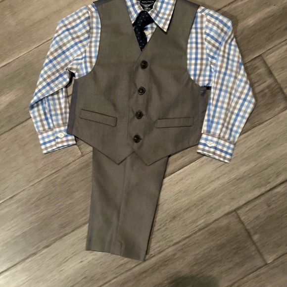 Toddler 3 piece suit NWT - Picture 1 of 2
